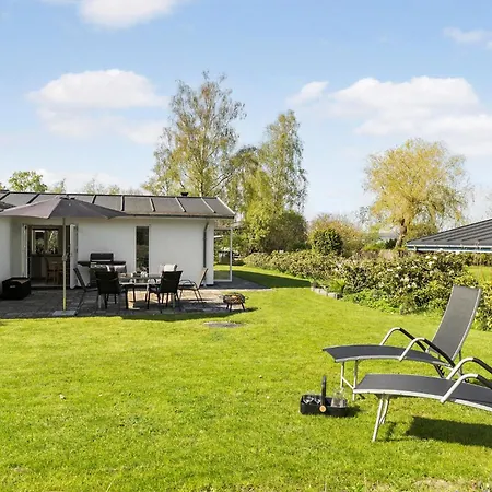 Holiday home 3 Bedroom Beautiful In Borup Borup (Koge)